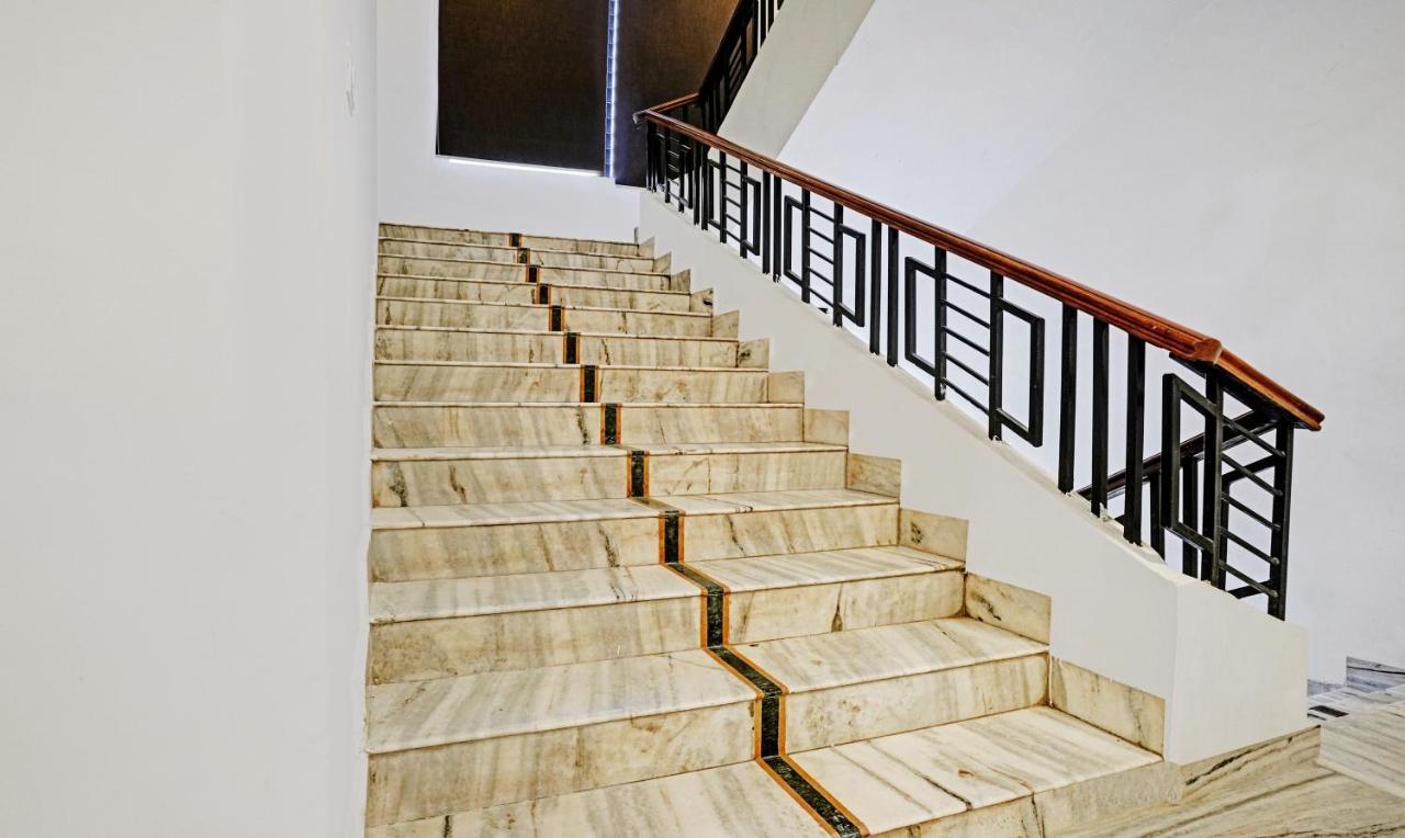 Treebo Varsha Palace Aurangábád Kültér fotó